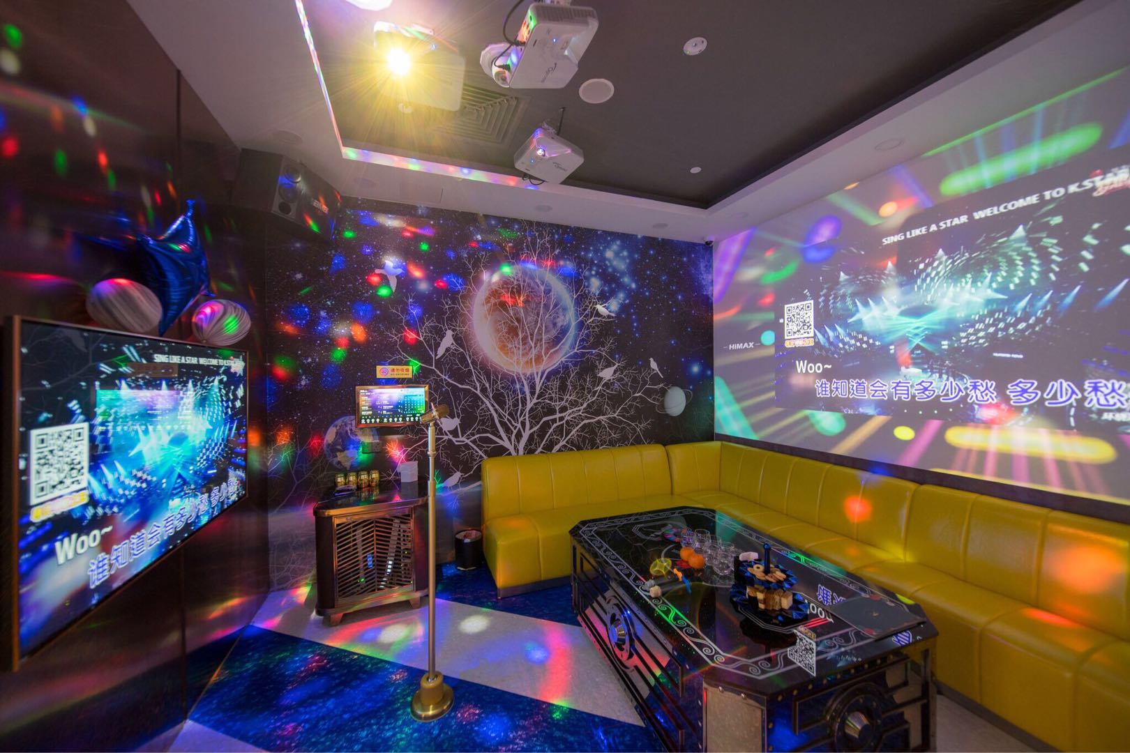 KTV In Orchard Central Has 25 Different Themed Rooms Prices From S 6