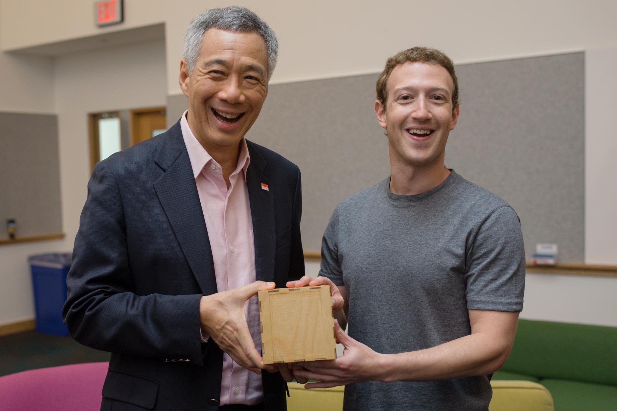 Lee Hsien Loong Mark Zuckerberg