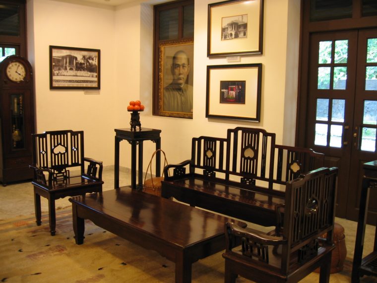 Sun Yat Sen Memorial Hall interior. Source.