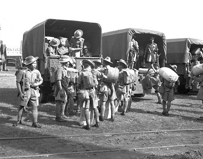 A visit of Gurkha soldiers at the docks in 1950. Taken from National Archives Online. 