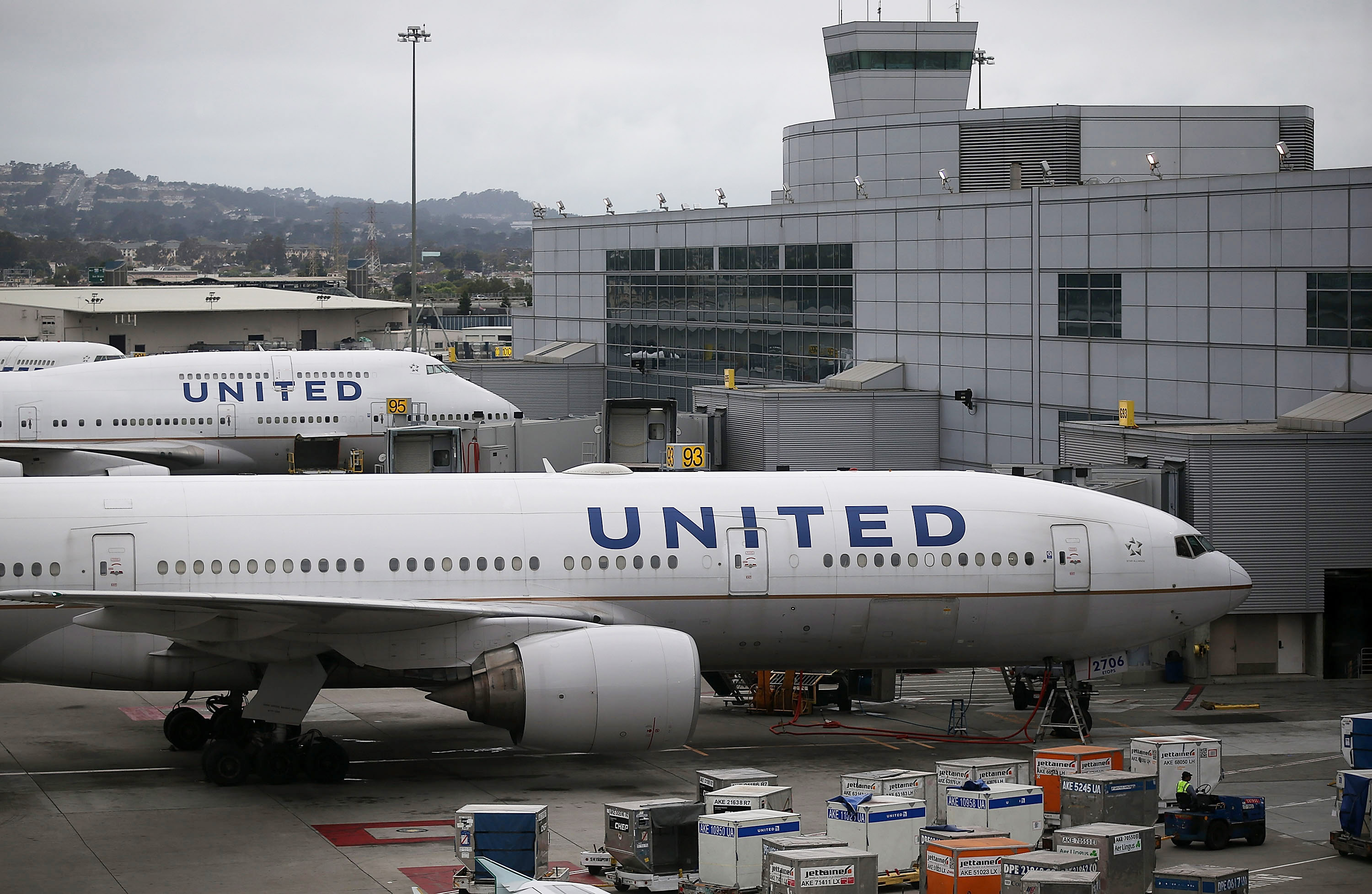 fly-non-stop-between-singapore-los-angeles-via-united-airlines-from