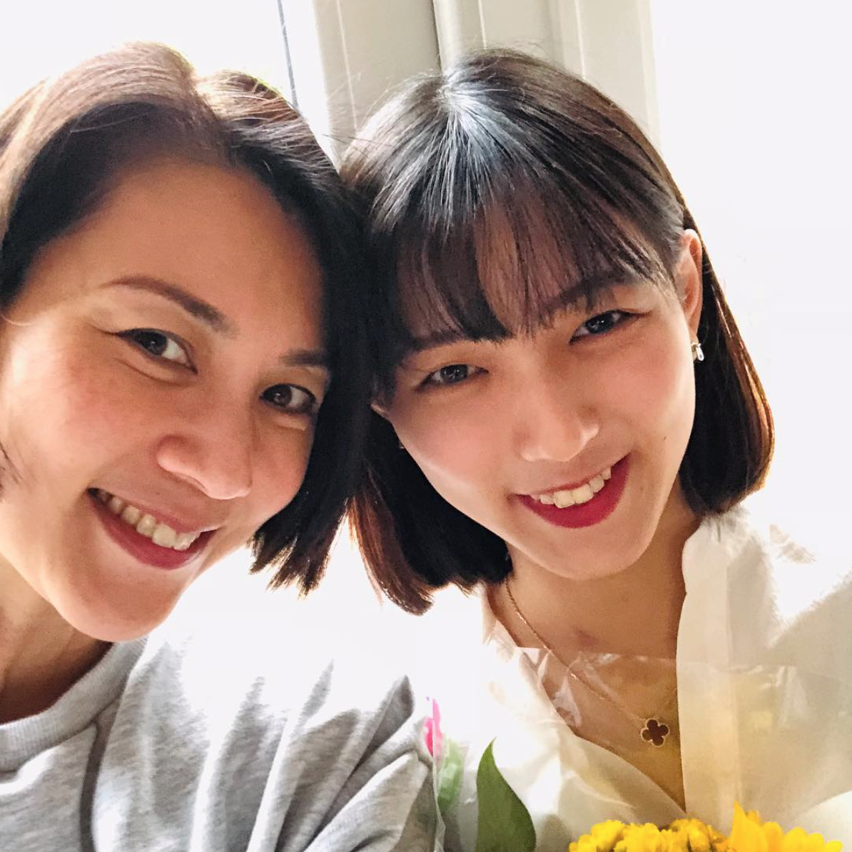 Ex-Mediacorp actress Ivy Lee's 21-year-old daughter looks like mini version  of her  - News from Singapore, Asia and around the world