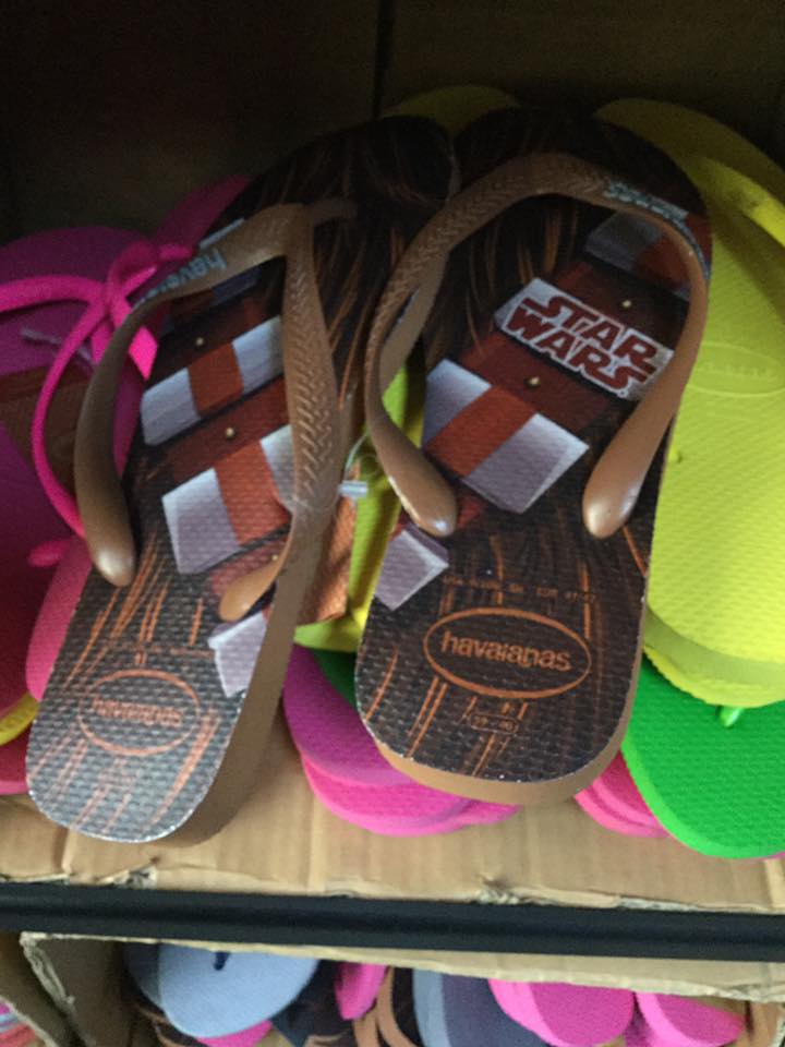 S$5 Havaianas at warehouse clearance 