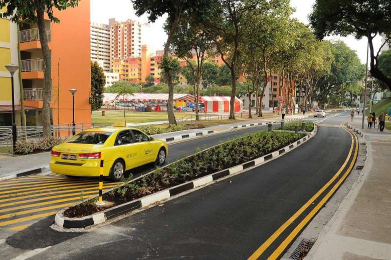 Bukit Merah View road really is funky curvy S-course to ...