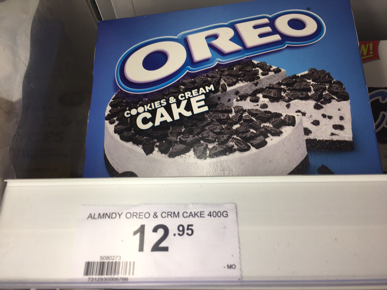 Oreo Cookies Cream Cake Selling At Cold Storage Giant For S 12 95 Mothership Sg News From Singapore Asia And Around The World