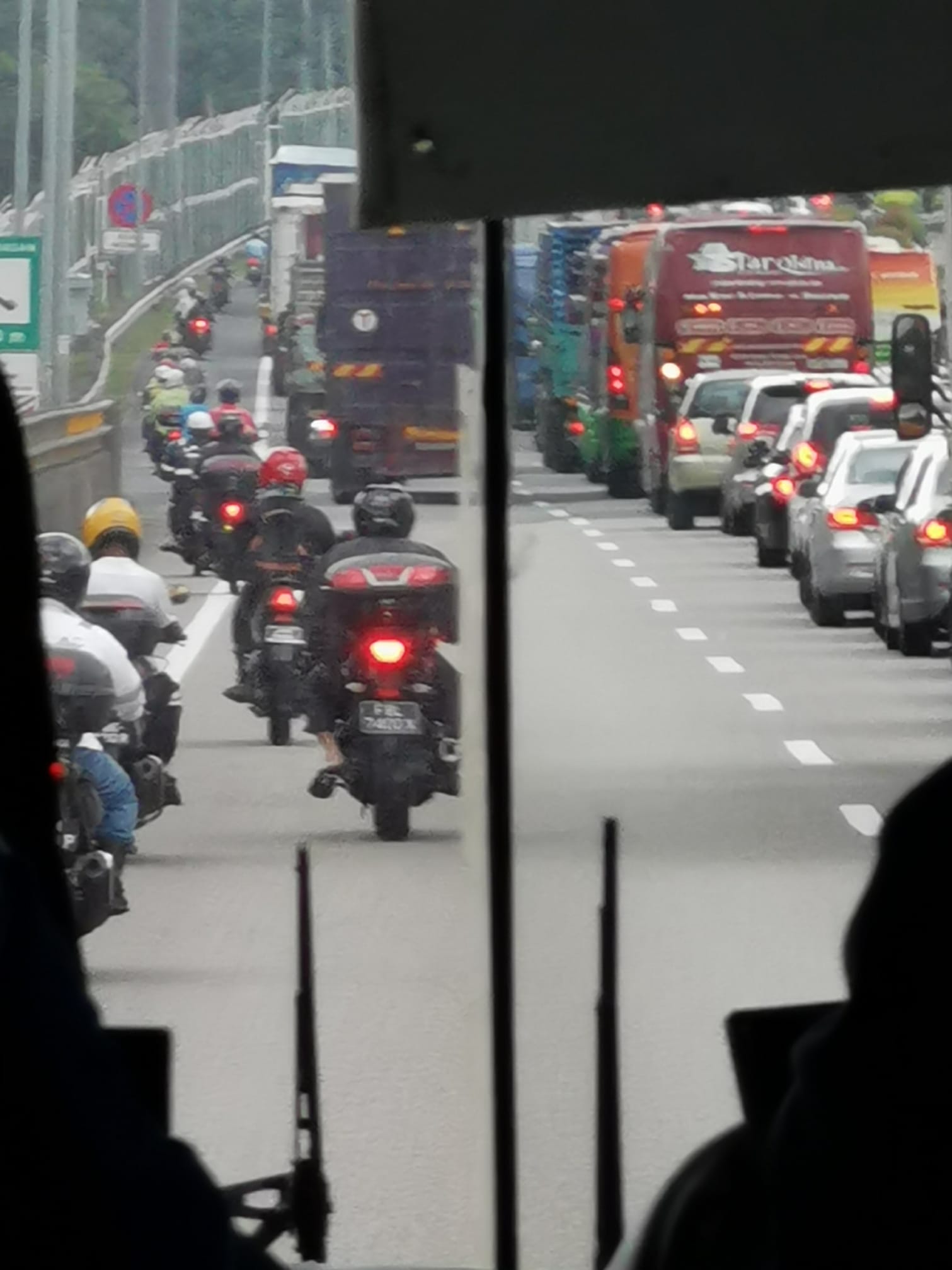 Traffic jams Tuas Checkpoint
