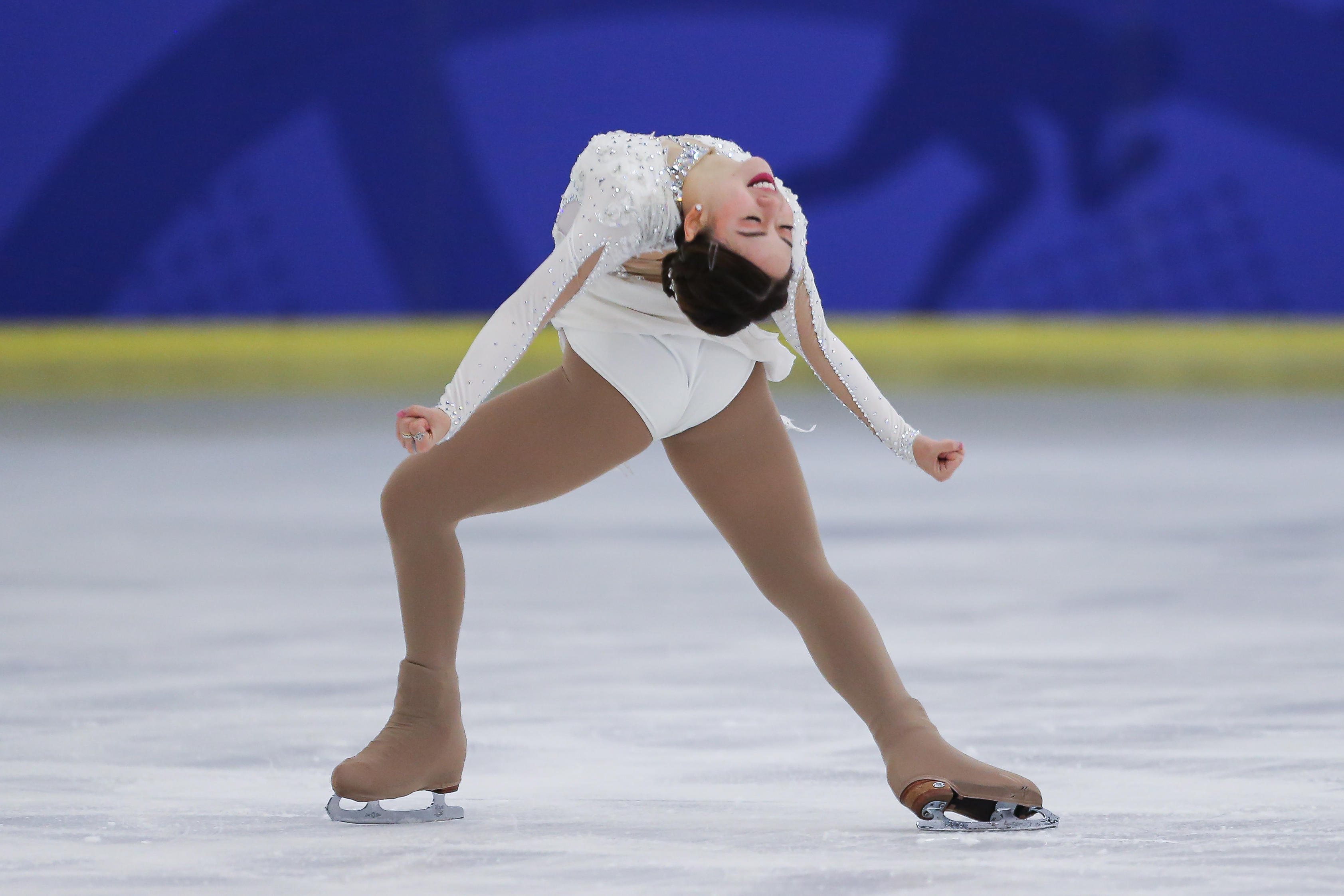 chloe ing performing ina bauer at SEA games