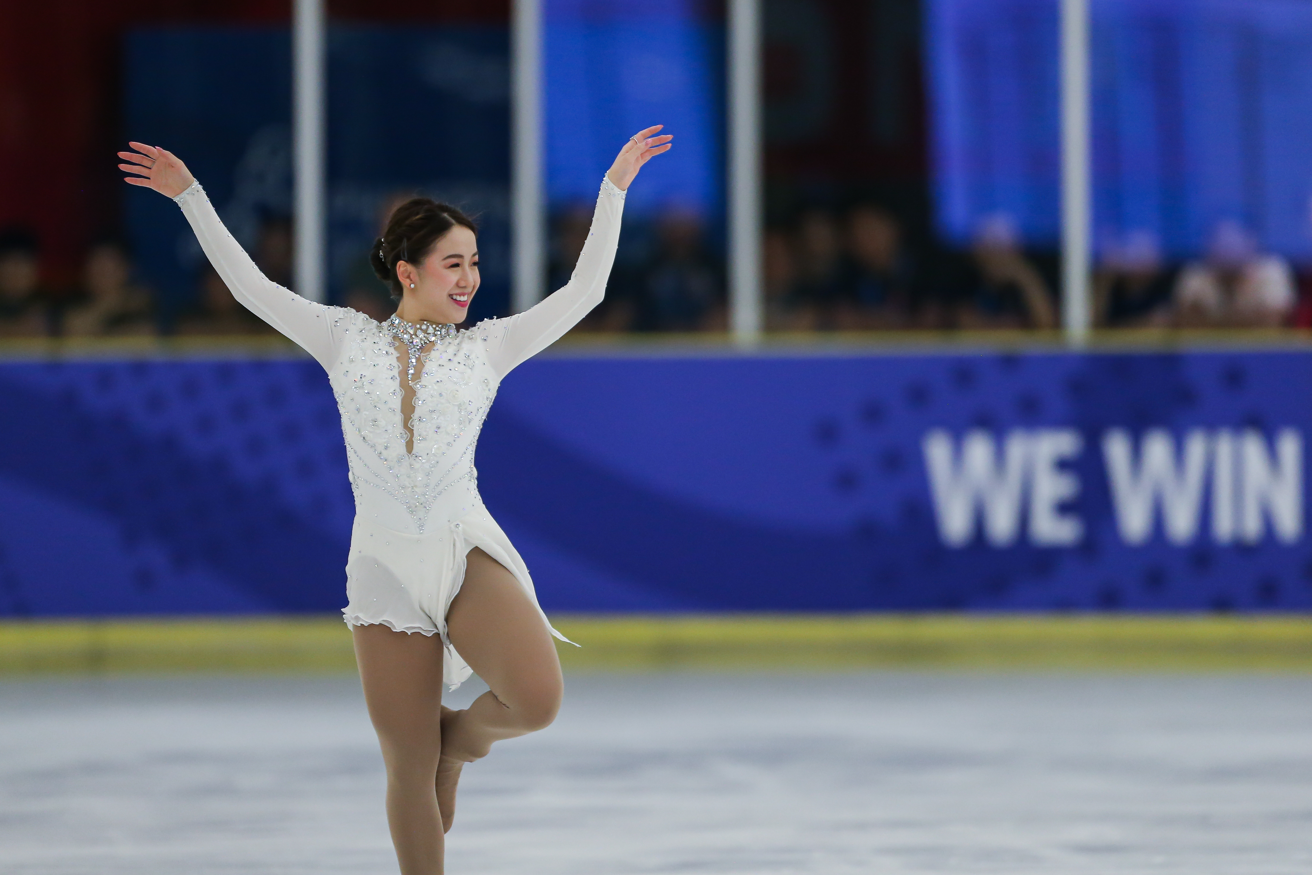 chloe ing performing at SEA games 2019