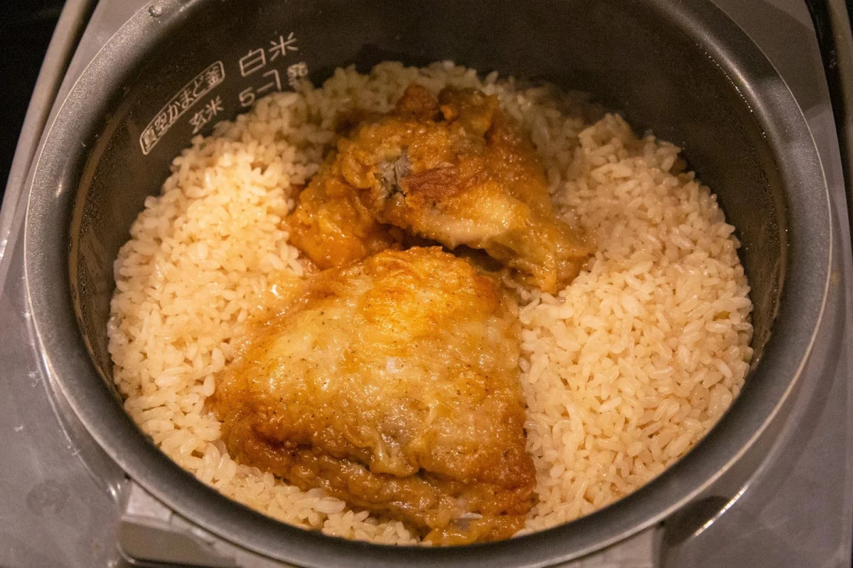 KFC Japan serving One Piece ice cream makers with two pieces of Original  and Extra Crispy