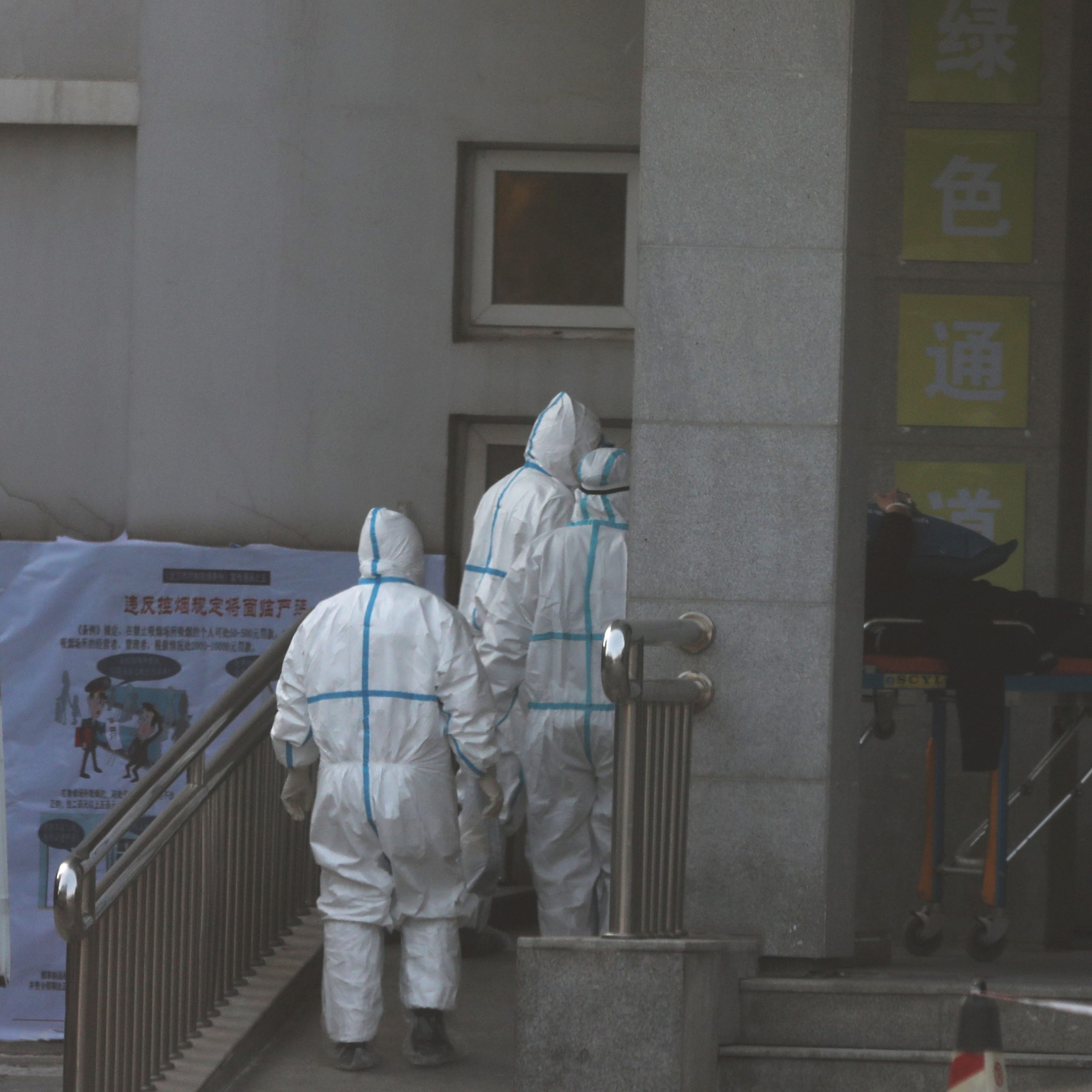 200+ cases of Wuhan pneumonia in China, 4 dead. It might get a lot
