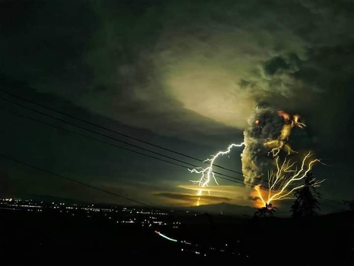 taal volcano eruption philippines