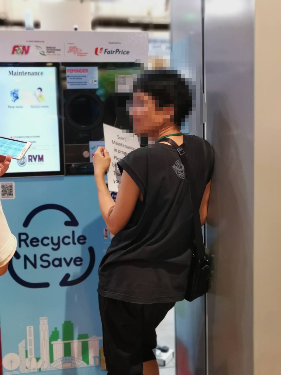 recycling vending machine