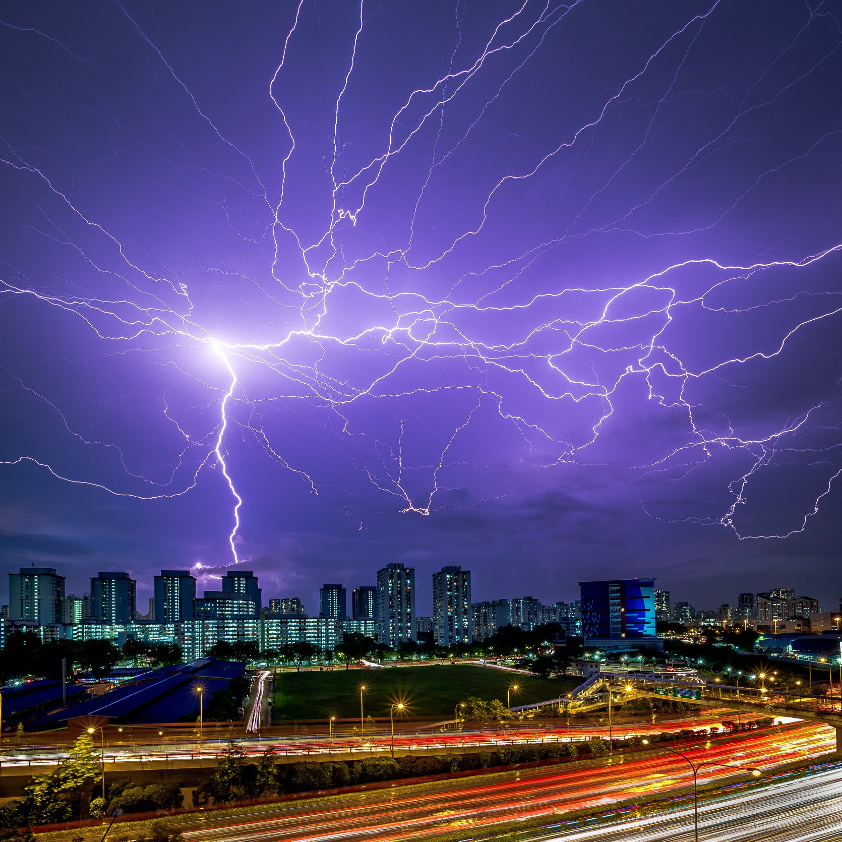 Spectacular lightning shots captured in S'pore during April's thundery  showers  - News from Singapore, Asia and around the world