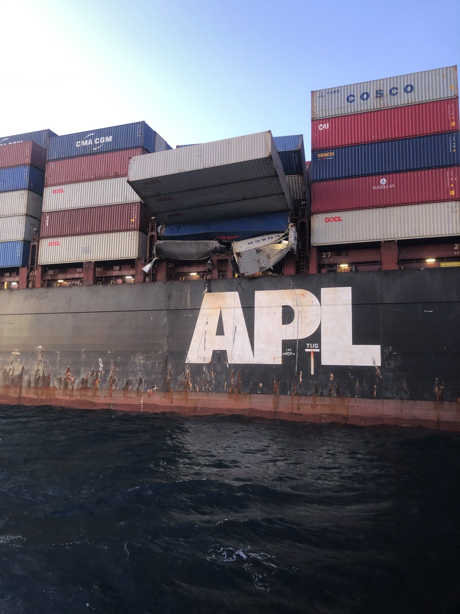 40 Containers Fall Off S Pore Flagged Cargo Ship Surgical Masks Wash Up On Sydney Beaches Mothership Sg News From Singapore Asia And Around The World