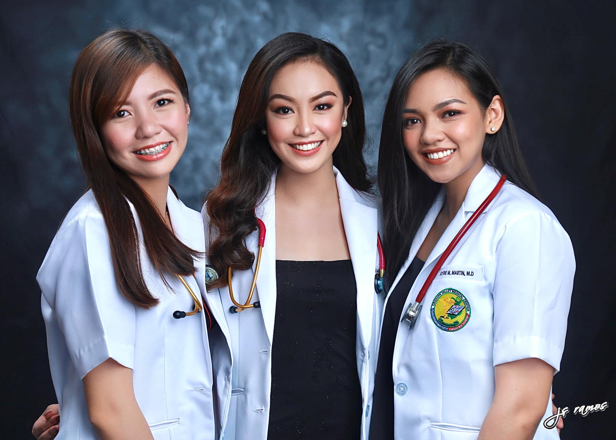 high school friends graduate medical school together