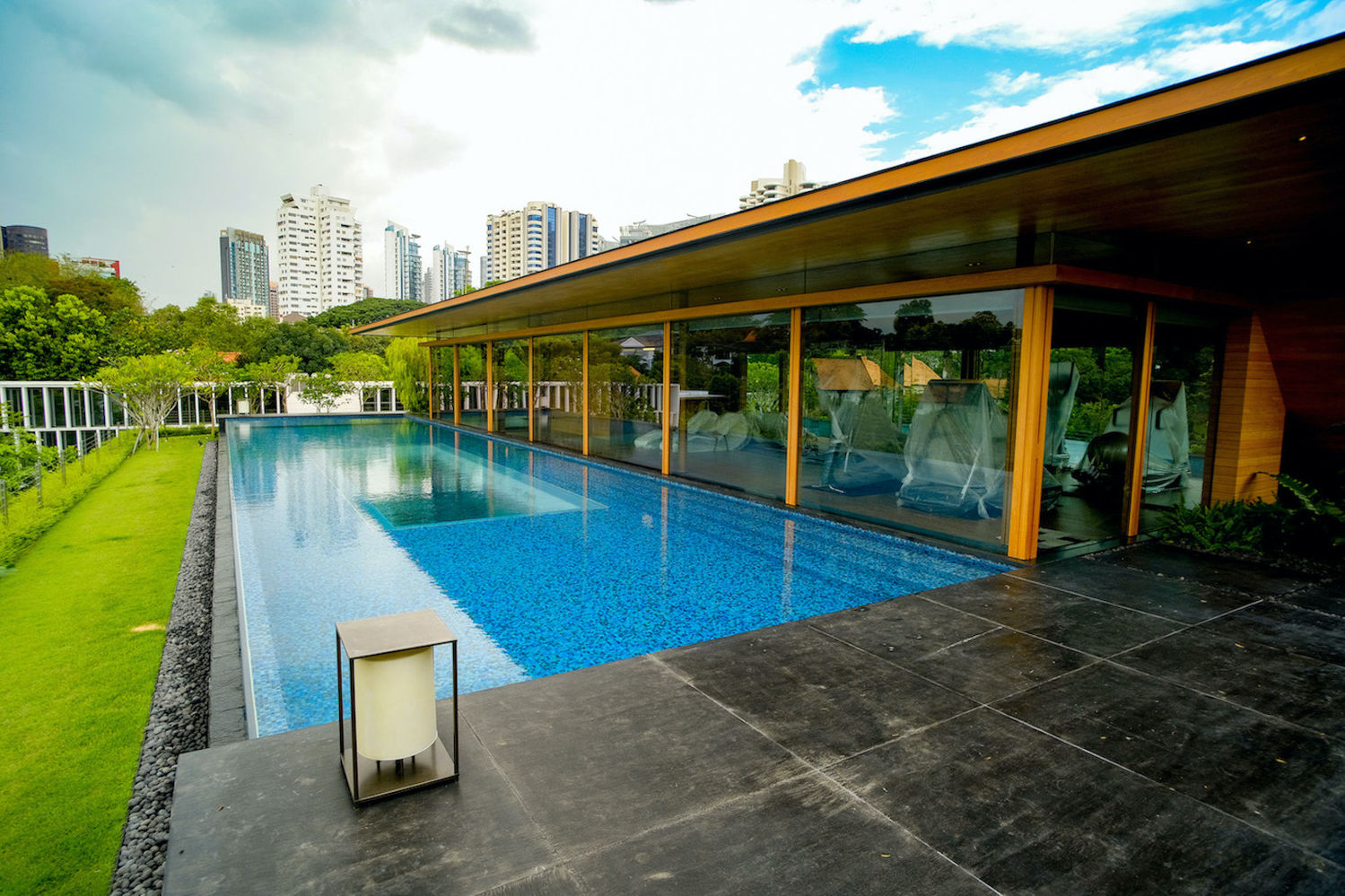 photos of good class bungalow singapore
