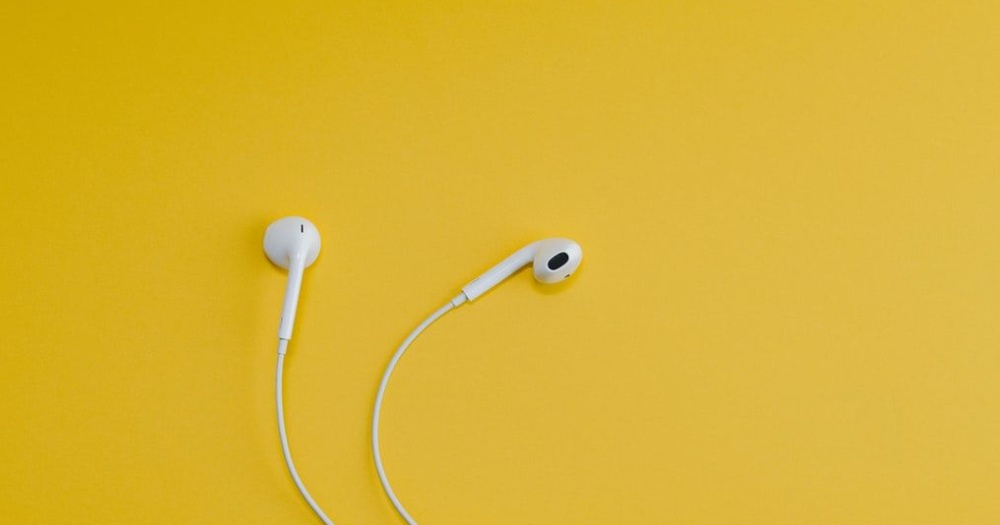 newest apple earbuds