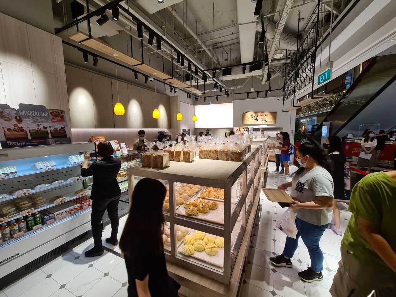 First look: Meidi-ya Millenia Walk with Japanese bar, bakery, food hall ...