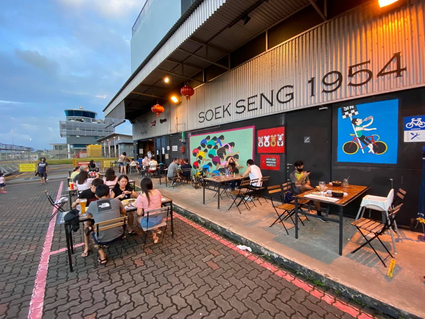 soek seng bicycle cafe