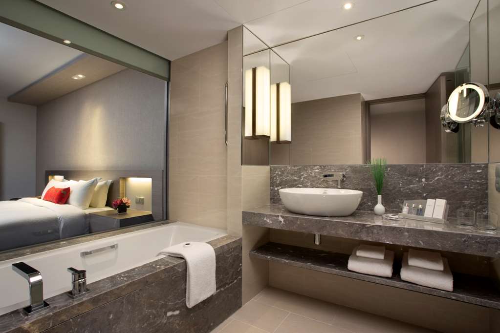 V Day 2021 7 S'pore hotels with a bathtub for staycations around S200/night Mothership.SG