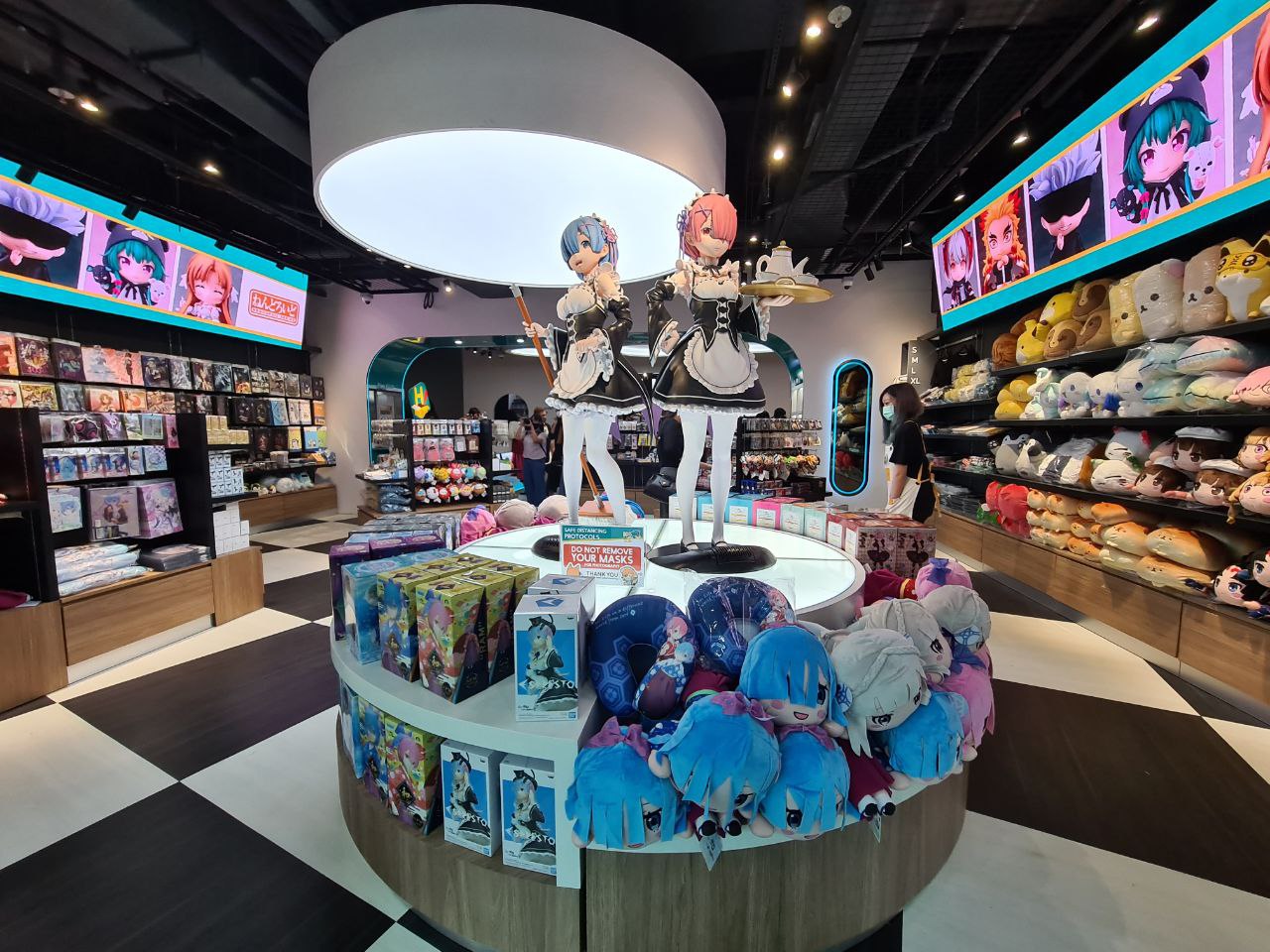 First Look Hakken Opens At Plaza Singapura Has Over 2 600 Official Anime Merchandise Figurines Mothership Sg News From Singapore Asia And Around The World