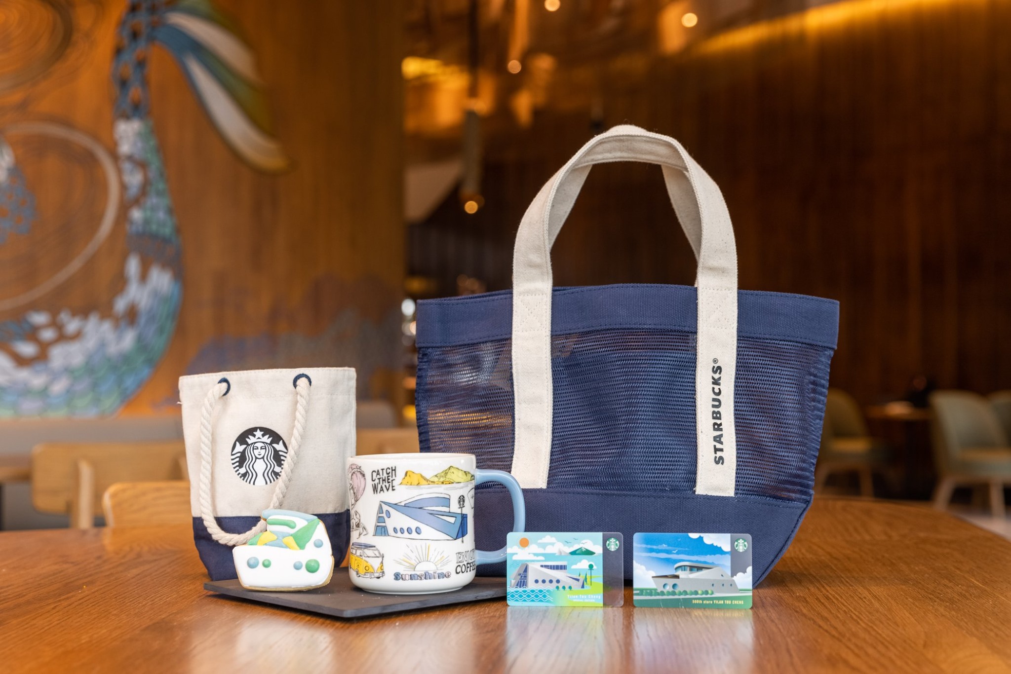 Cruise shipshaped Starbucks outlet opens in Taiwan Mothership.SG