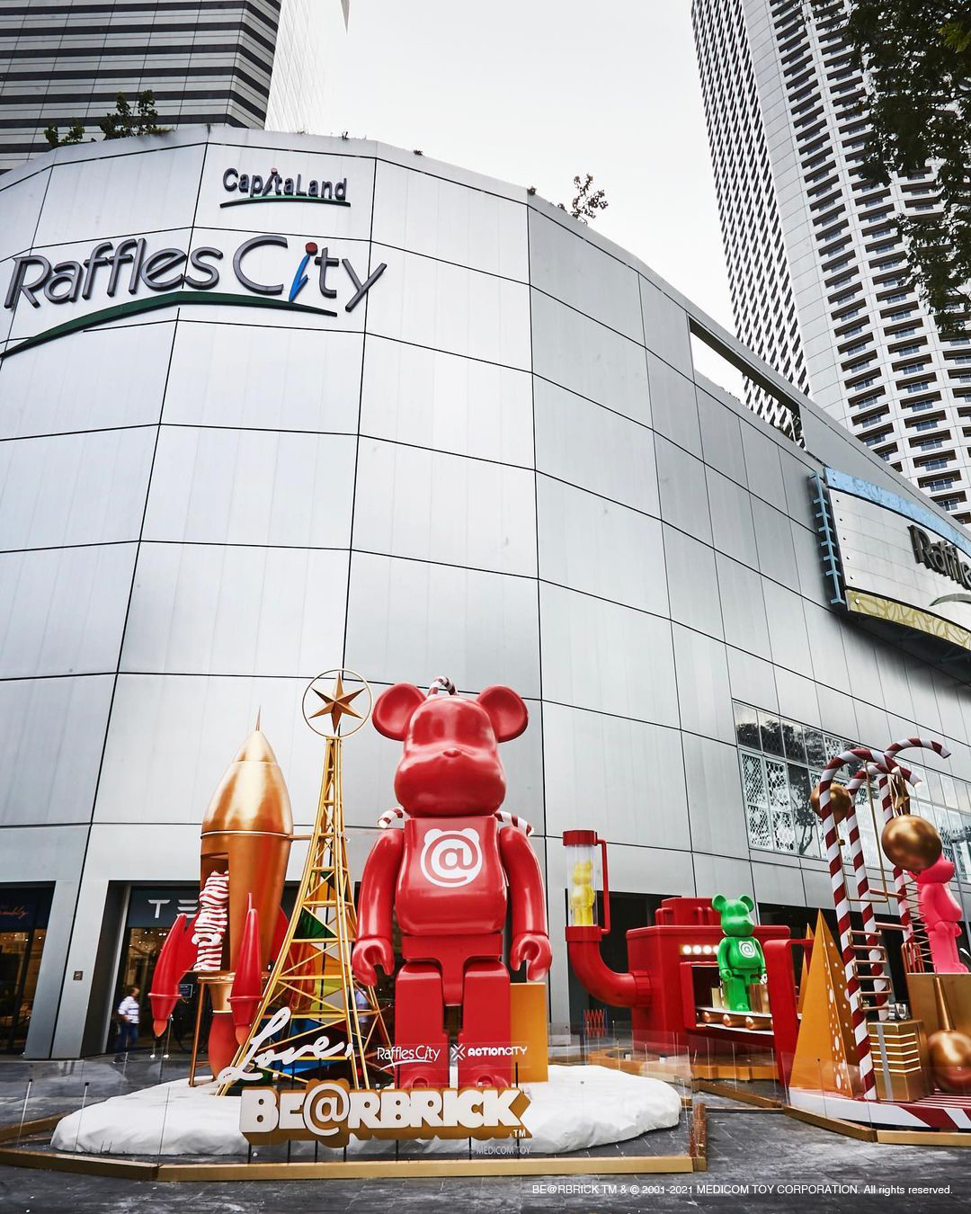 Bearbrick 1000% Pop-up store at Raffles City by Action City • Amazing  collection! 