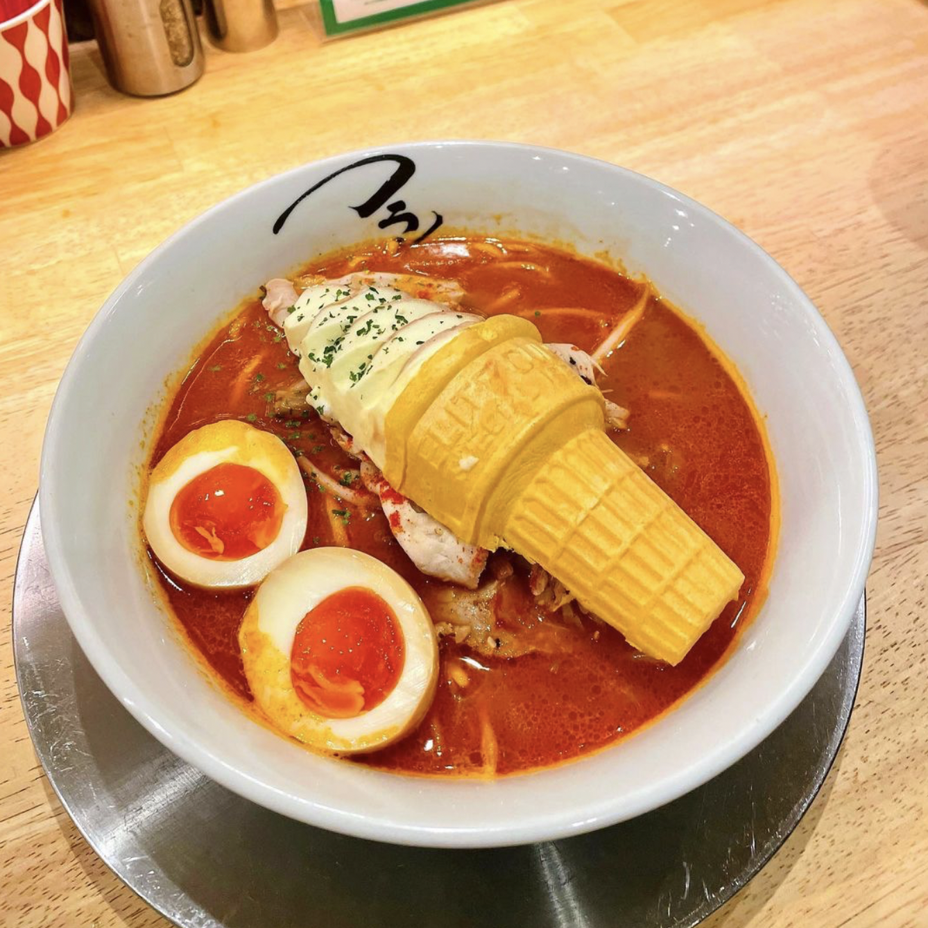 Es Krim Ramen Jadi Tren Kuliner Terbaru, Gimana Rasanya?