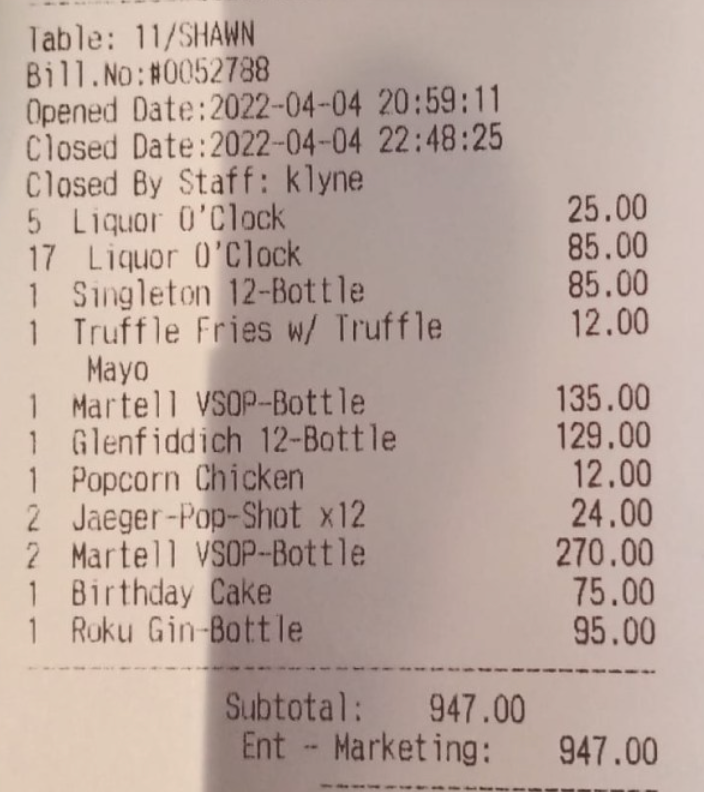 Group of 6 'outsmarts' S'pore bar's promo to get their S$947 bill