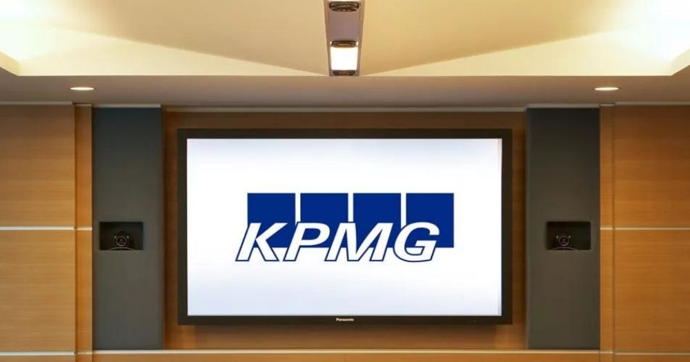 kpmg-s-pore-increases-starting-pay-by-up-to-20-commits-s-25-million