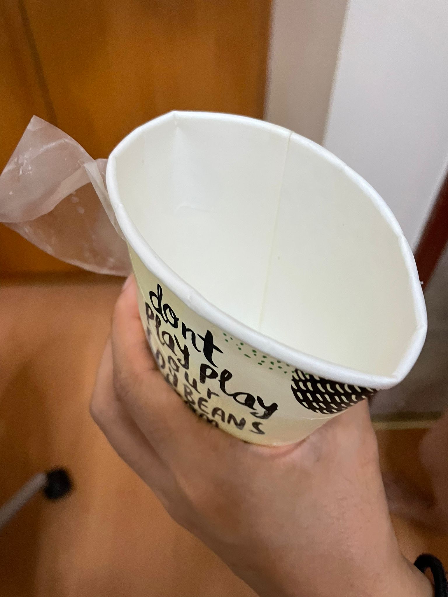 The-paper-cup-that-crumpled-inwards.jpg