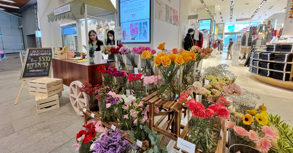 Uniqlo selling flowers from S590 outside Orchard Central flagship store  until Oct 20 2022  MothershipSG  News from Singapore Asia and around  the world