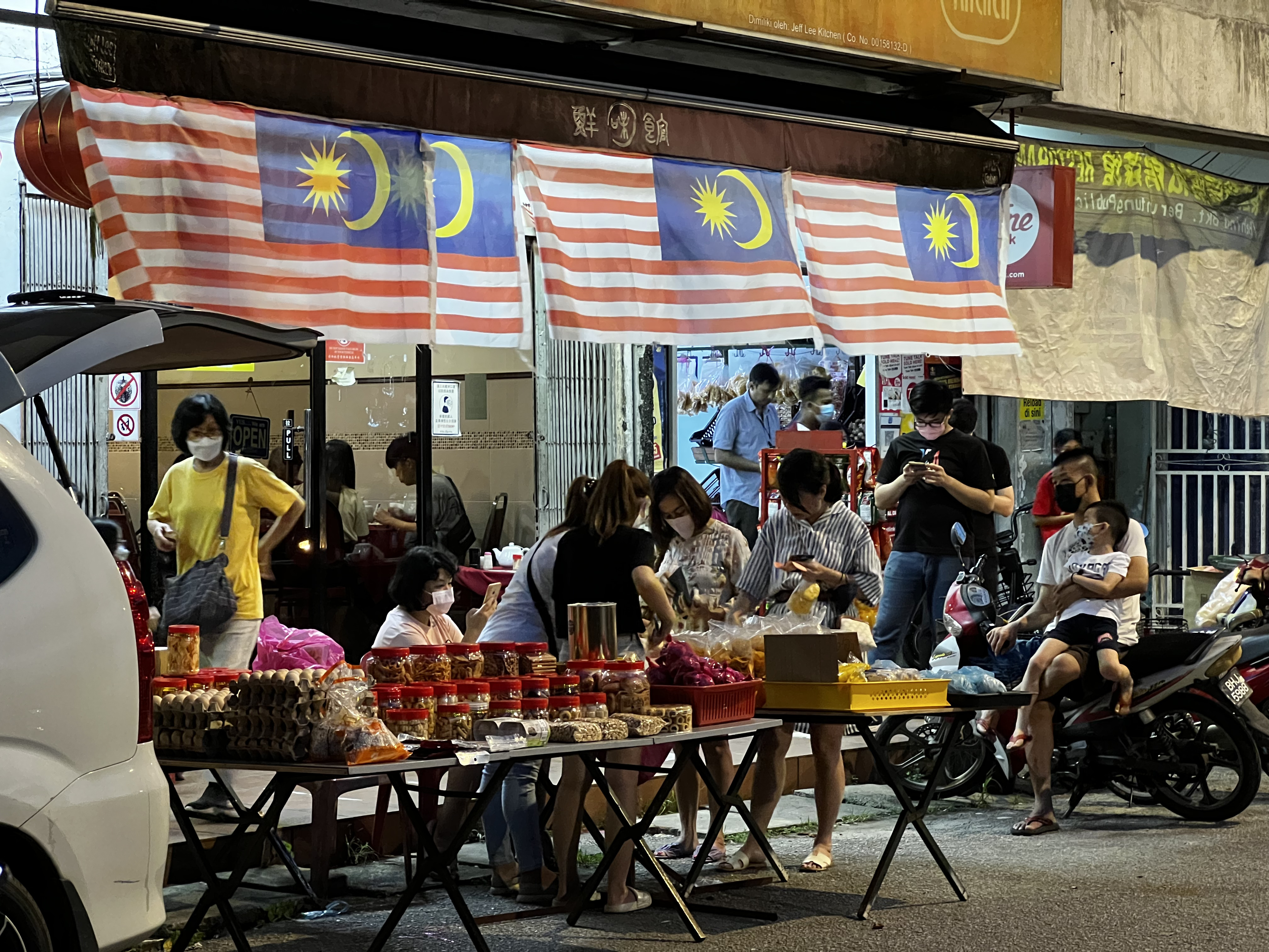 Sungai Buloh is more crowded than usual the night before elections.