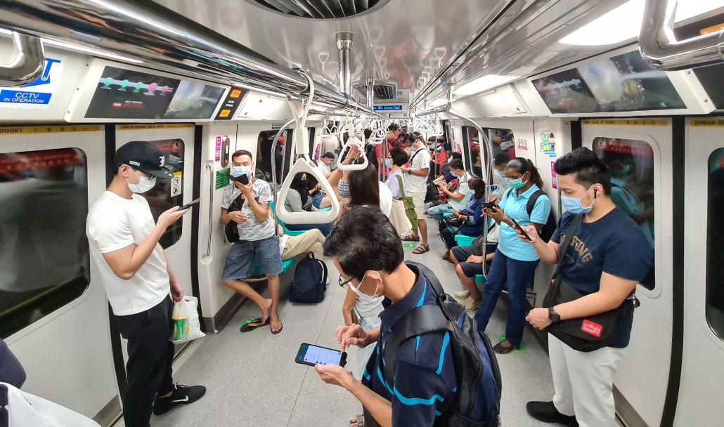 Last Train SMRT Bus Timings To Be Extended For 2022 Christmas Eve