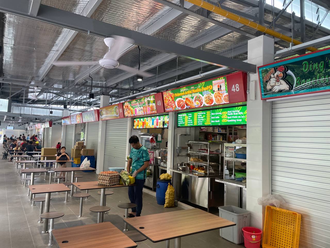 Seah Im Food Centre reopens after 6 months of renovations, crowds flock ...