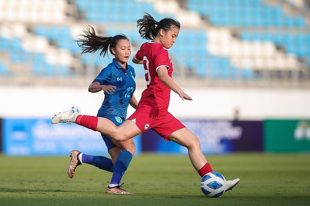 At 18, she became S'pore's 1st female footballer to play in a