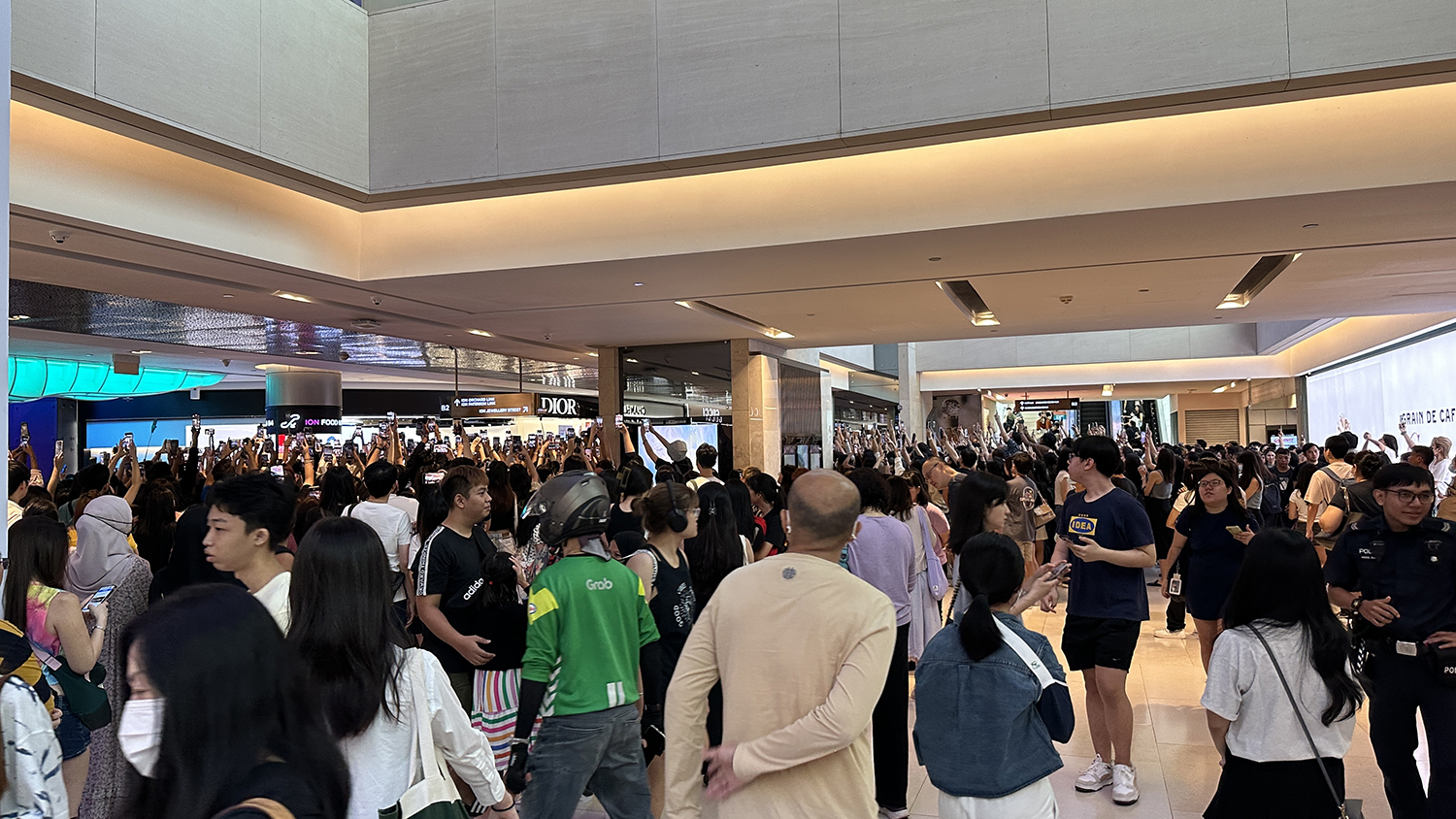 Did you spot K-pop idol Cha Eun-woo at ION Orchard's Dior store