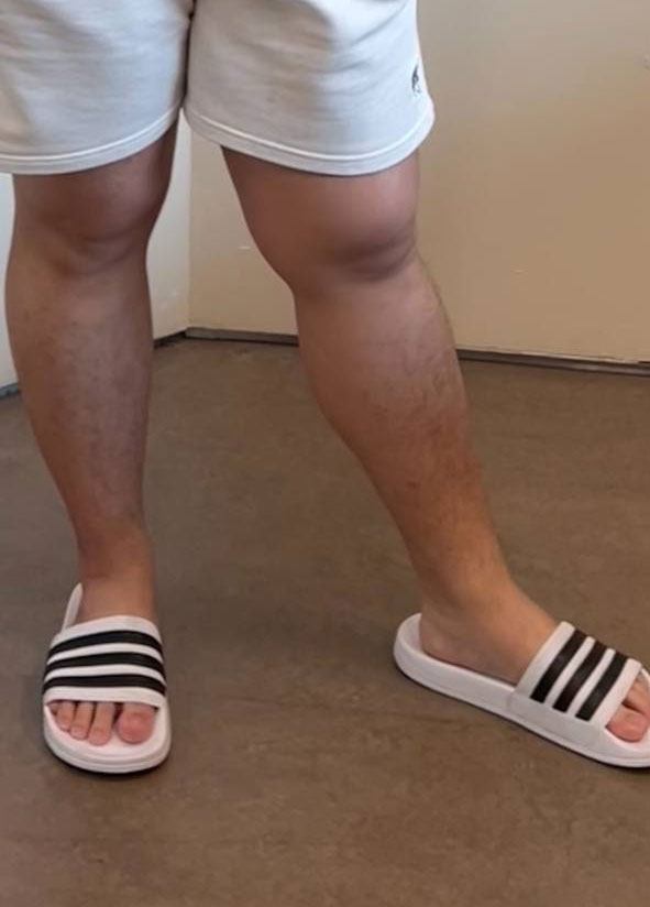 White on sale adidas slippers