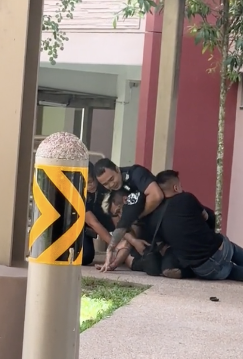 Man, 29, Wanted For Drug Offences, Tussles With Police At Bukit Batok ...