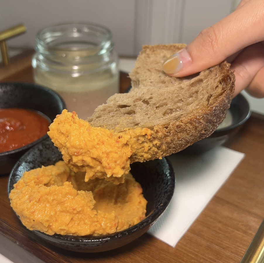 Harissa Hummus