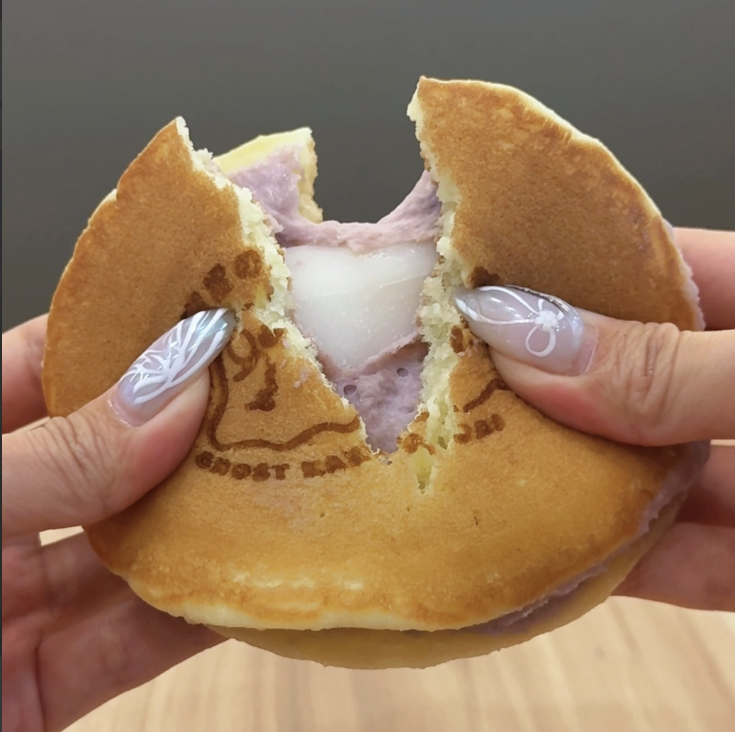 Taro Mochi dorayaki by Ghost Kakigori.