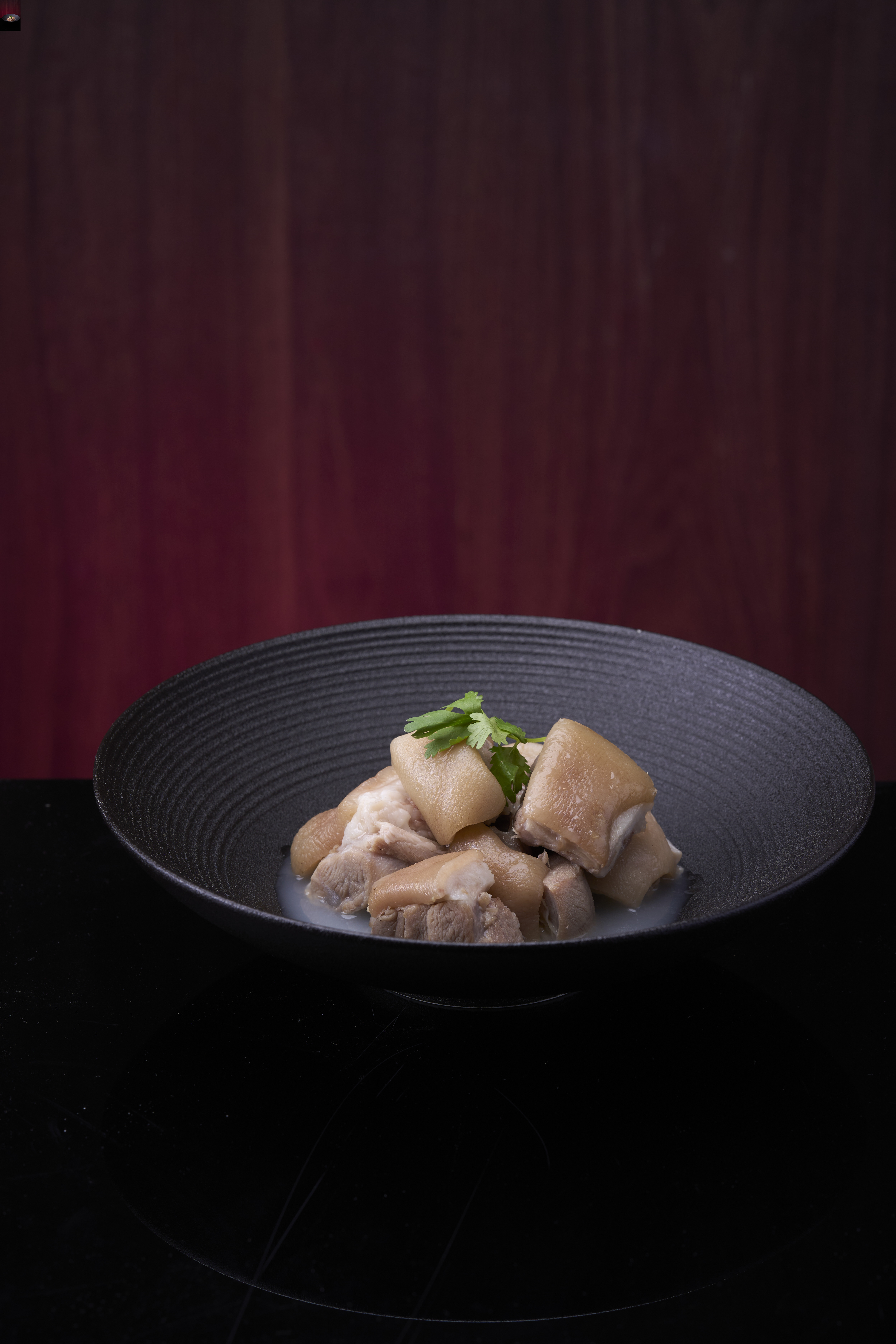 White Braised Pig Trotter