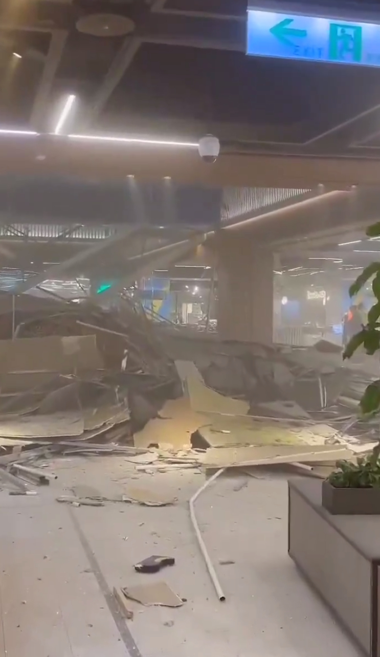 taiwan-department-store-explosion-inside.jpg