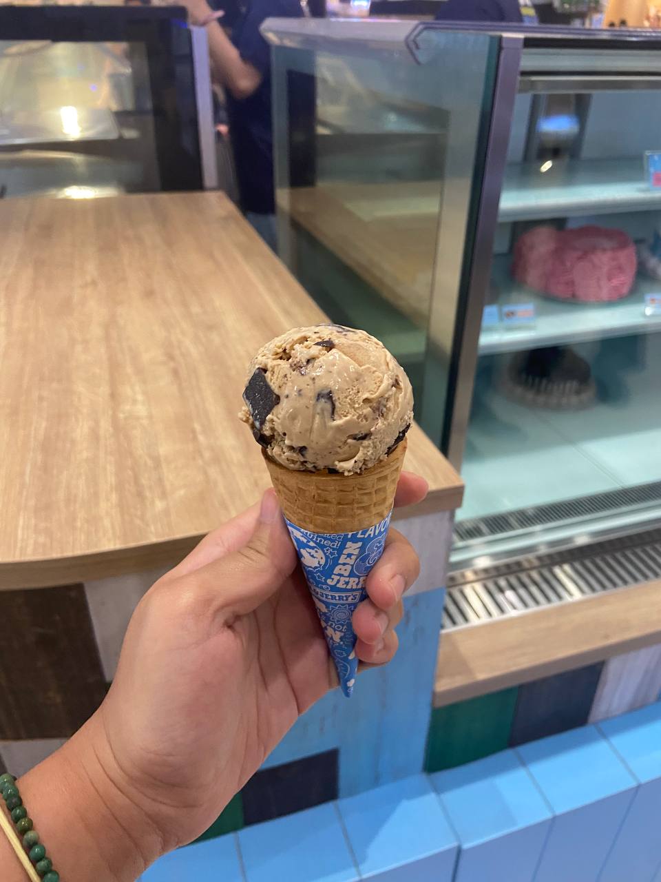Ben & Jerry's queues