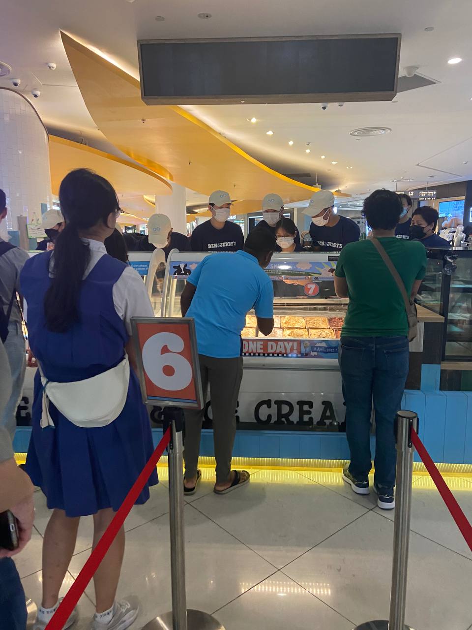 Ben & Jerry's queues