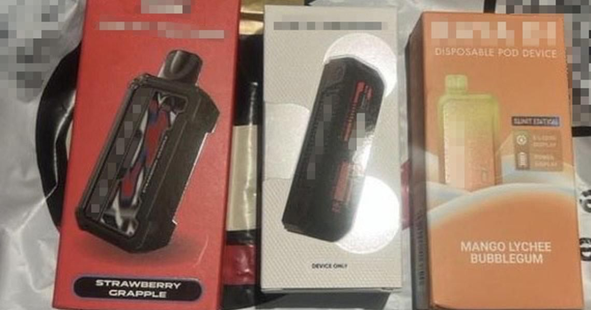 elfbar nachfüll pod läuft aus Behind Closed Doors: How Singapore Counters Vaping main image 0