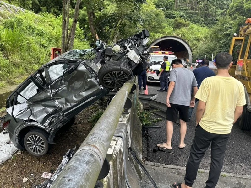 taiwan man meditate after accident