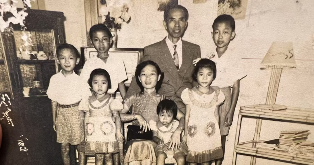 Mum & daughter from China find long-lost relatives in S'pore, who sent money & clothing over in 70s & 80s