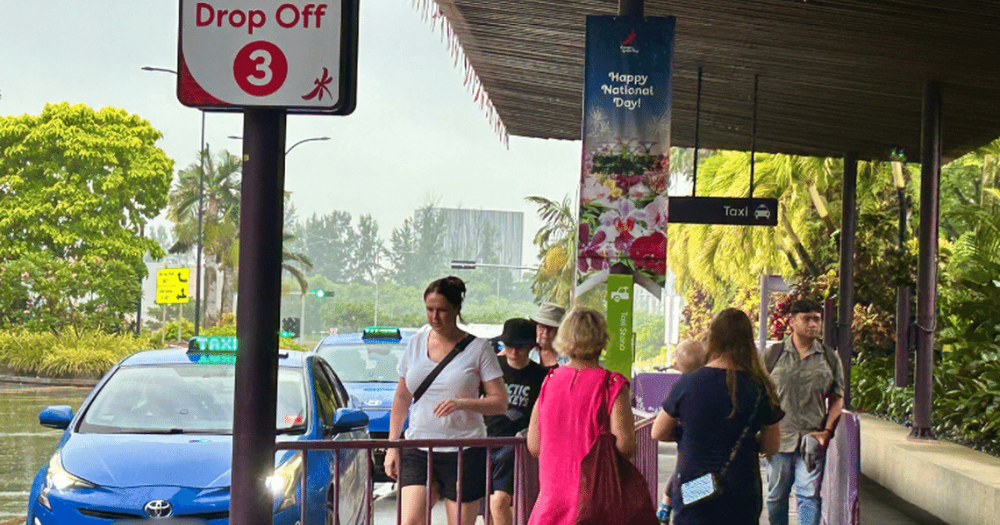 S'pore drivers say business up by about 30% following LTA clampdown on  illegal cross-border ride-hailing services - Mothership.SG - News from  Singapore, Asia and around the world