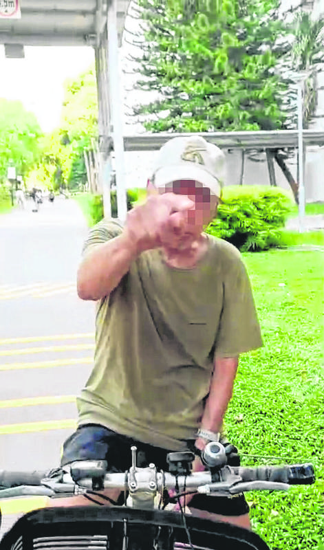 elderly man never pick up dog poo